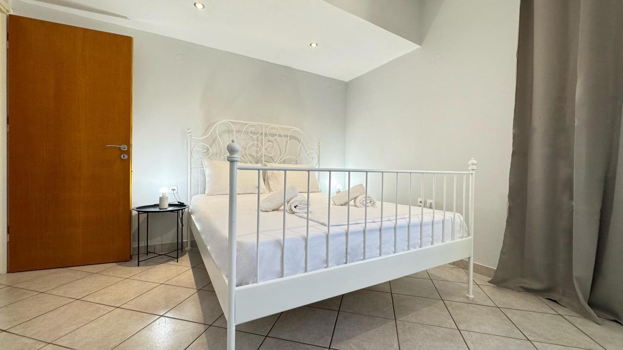 Sunny Apartment For Couples & Friends In Centre Iraklio Exterior foto